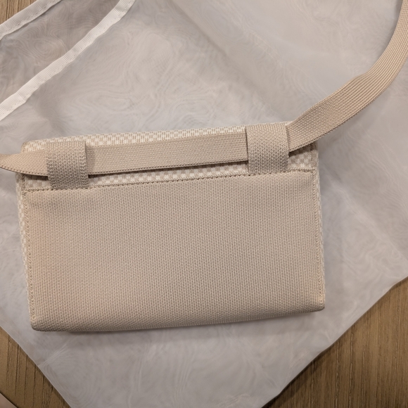 Rothy's Cream Belt Bag with Flap Closure and Adjustable Strap - Picture 5 of 10